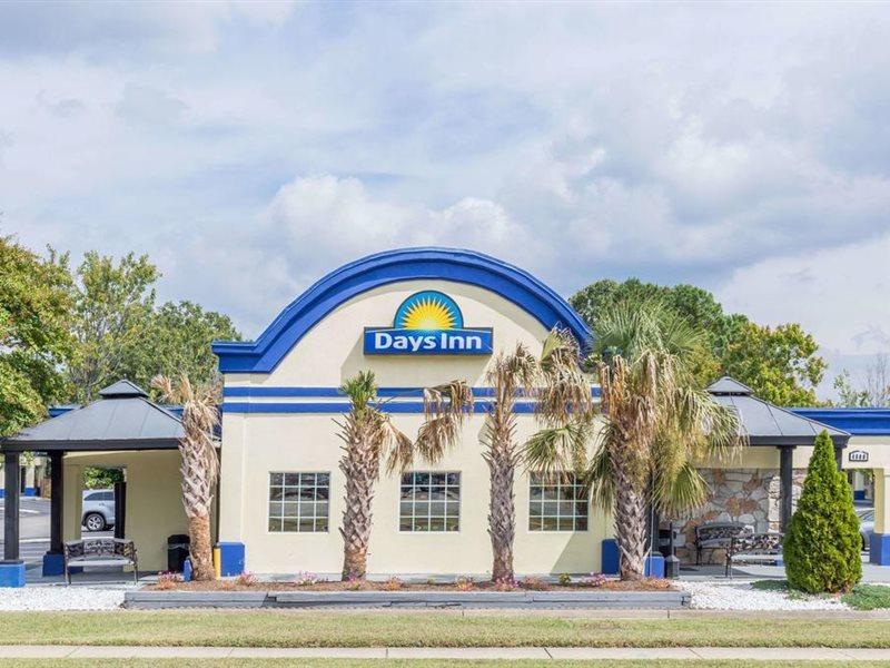 Days Inn By Wyndham Virginia Beach Town Center Exteriör bild