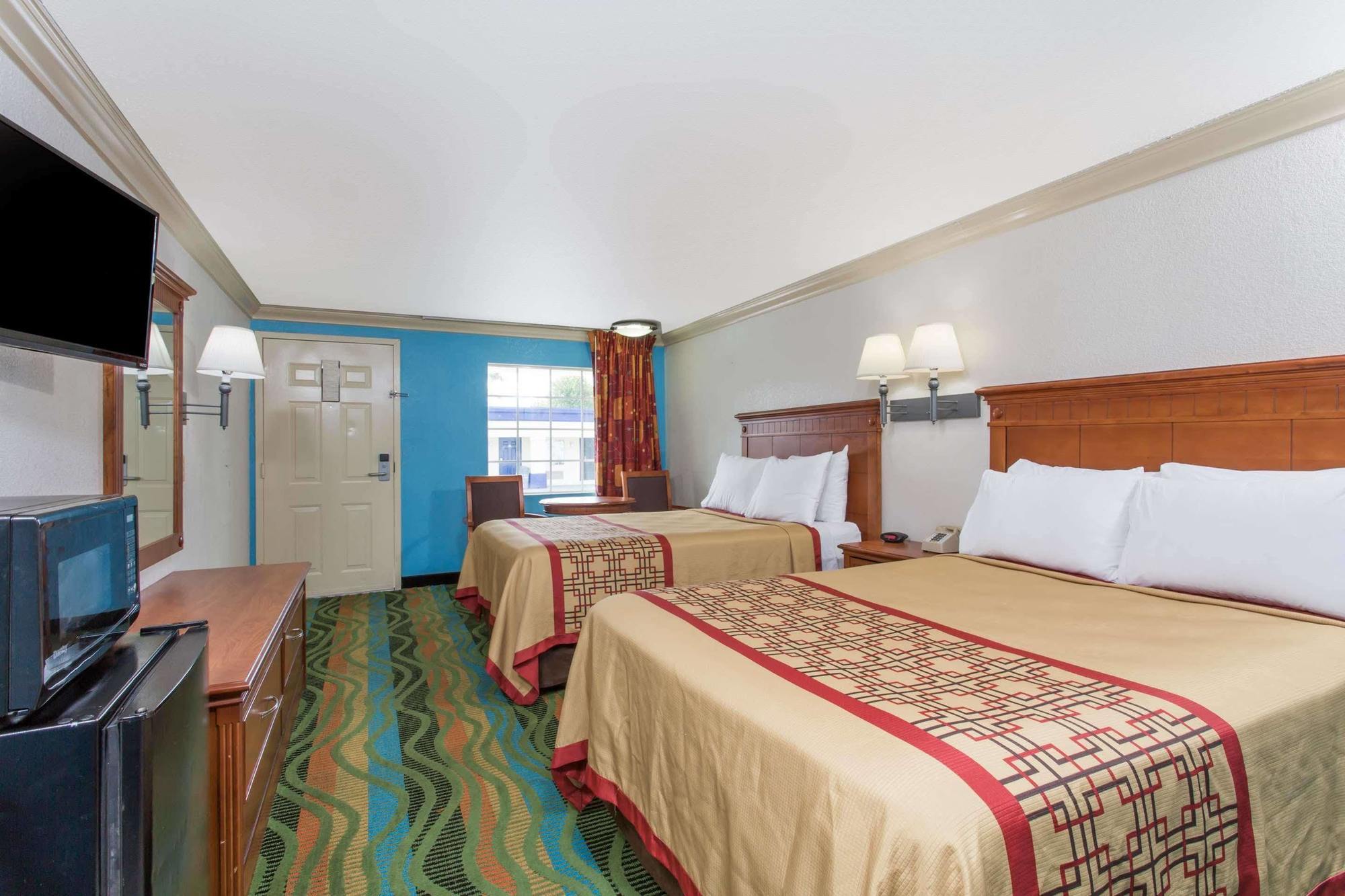 Days Inn By Wyndham Virginia Beach Town Center Exteriör bild